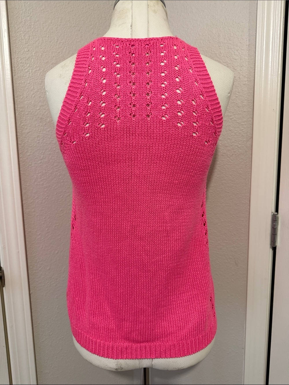 Lilly Pulitzer Hot Pink Knit Halter Tank Breathable Lightweight Breezy - Picture 4 of 6